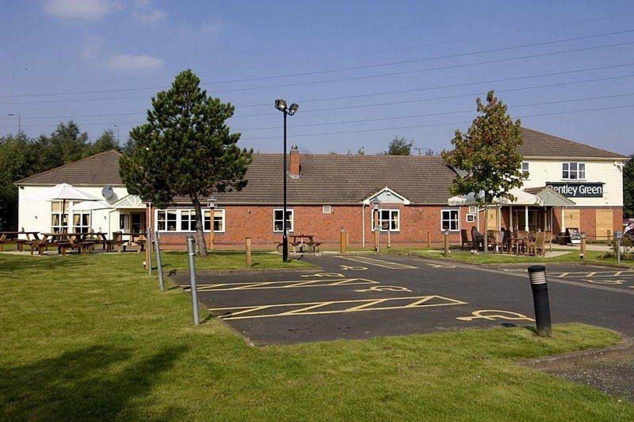Premier Inn ウォールソール エクステリア 写真